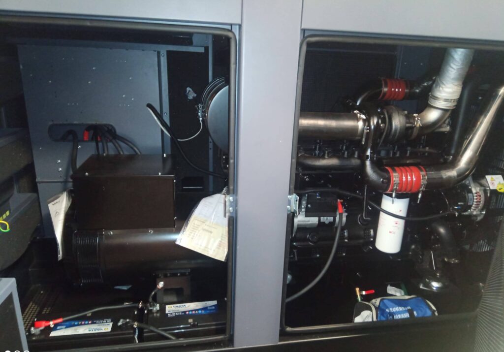 Alternador-AKX-Generator-