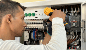 Mantenimiento de inversores-akx-generator